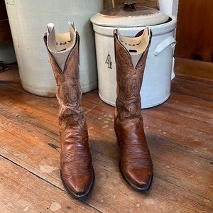 Lucchese 1883 7 1/2 boots